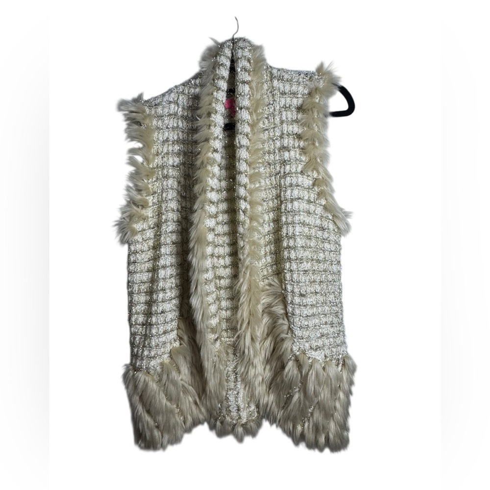 Lilly Pulitzer Torini Faux Fur Sparkle Vest In Sandbank Metallic Party - Picture 2 of 5